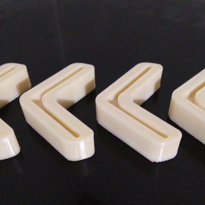 Piezas plásticas en series cortas
